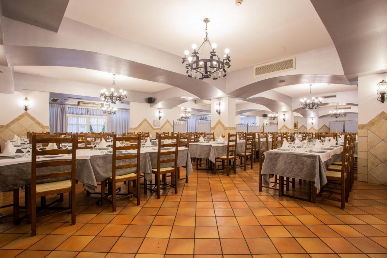 Hotel Villa Verde ริโวตอร์โต ภายนอก รูปภาพ