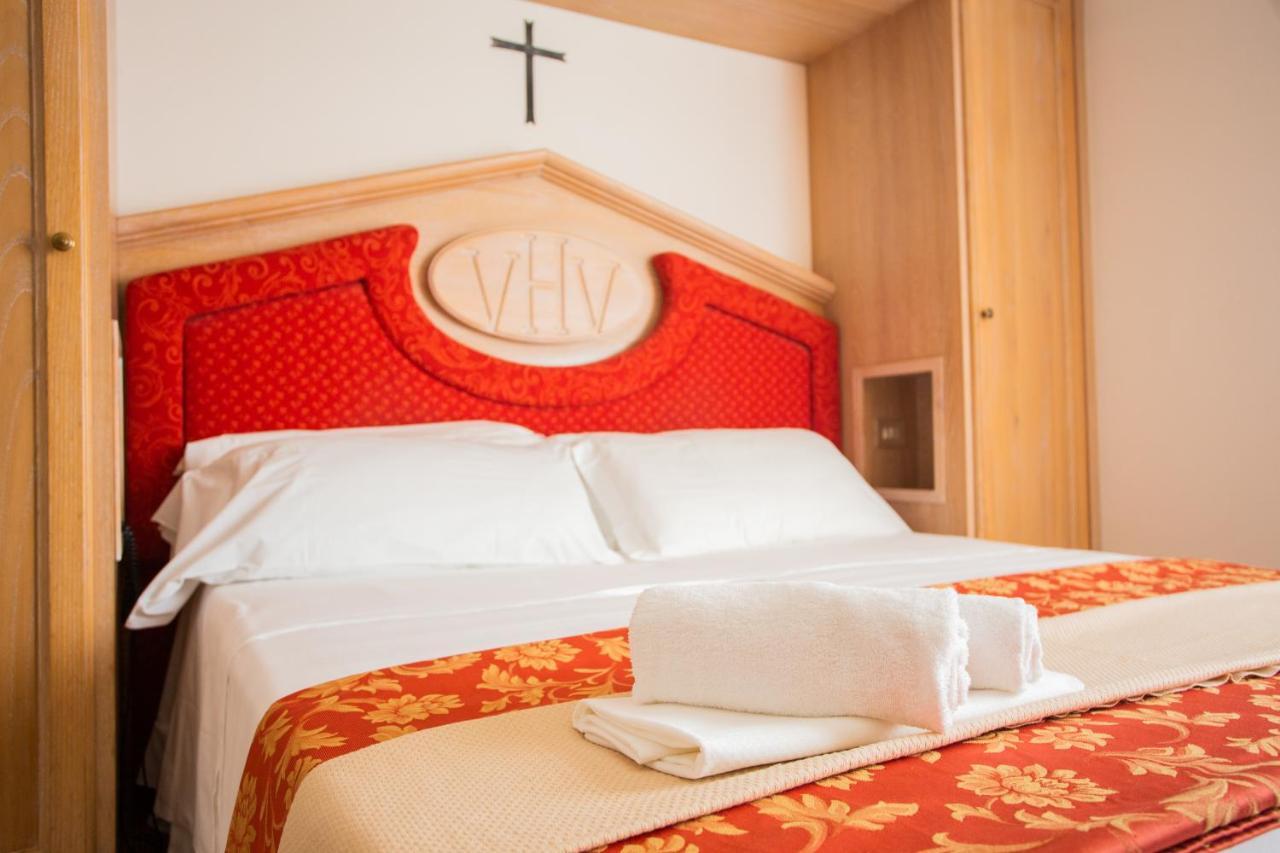 Hotel Villa Verde ริโวตอร์โต ภายนอก รูปภาพ
