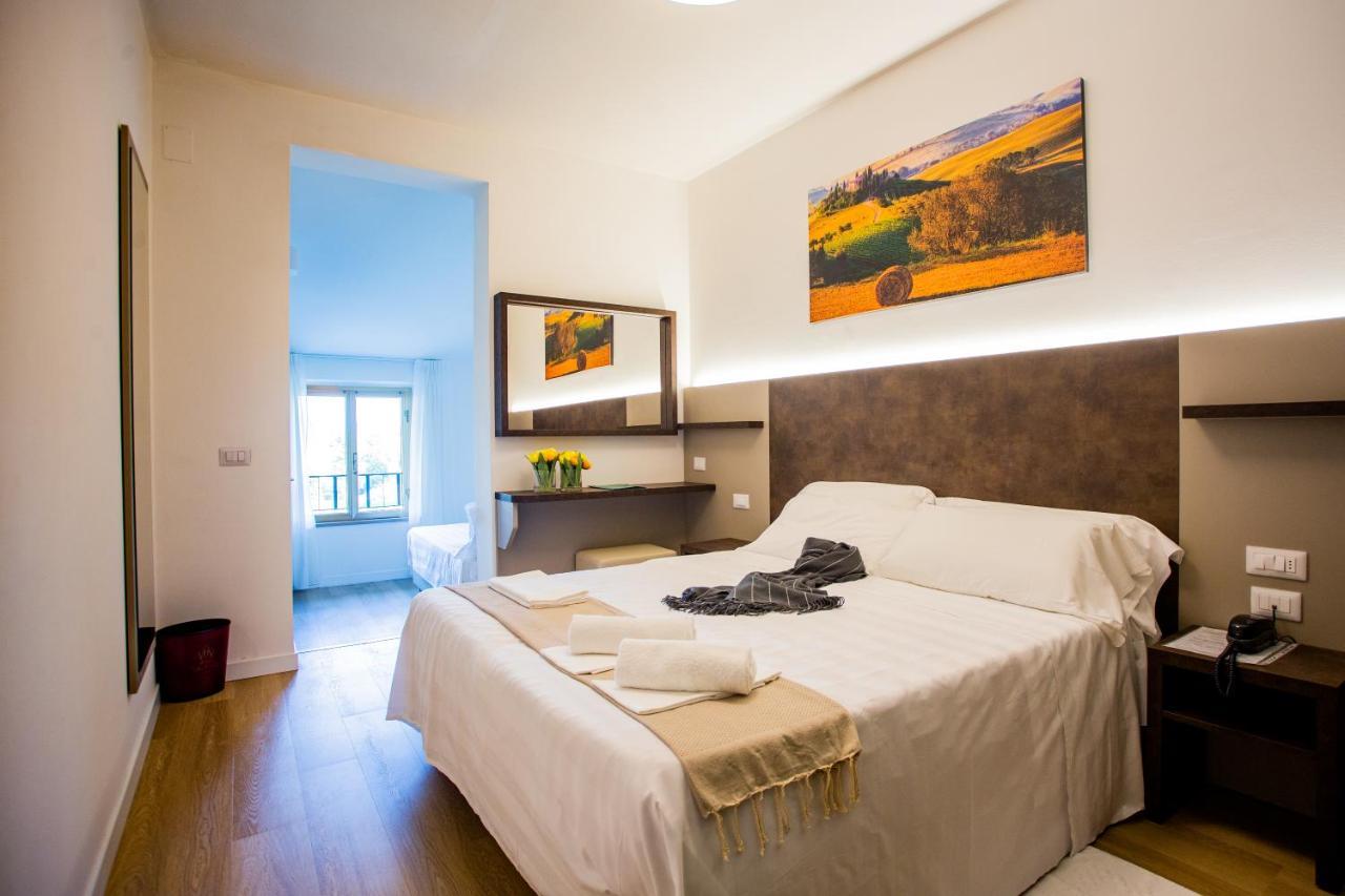 Hotel Villa Verde ริโวตอร์โต ภายนอก รูปภาพ