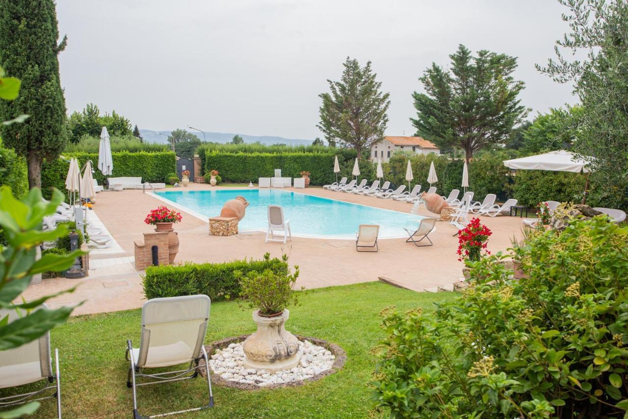 Hotel Villa Verde ริโวตอร์โต ภายนอก รูปภาพ